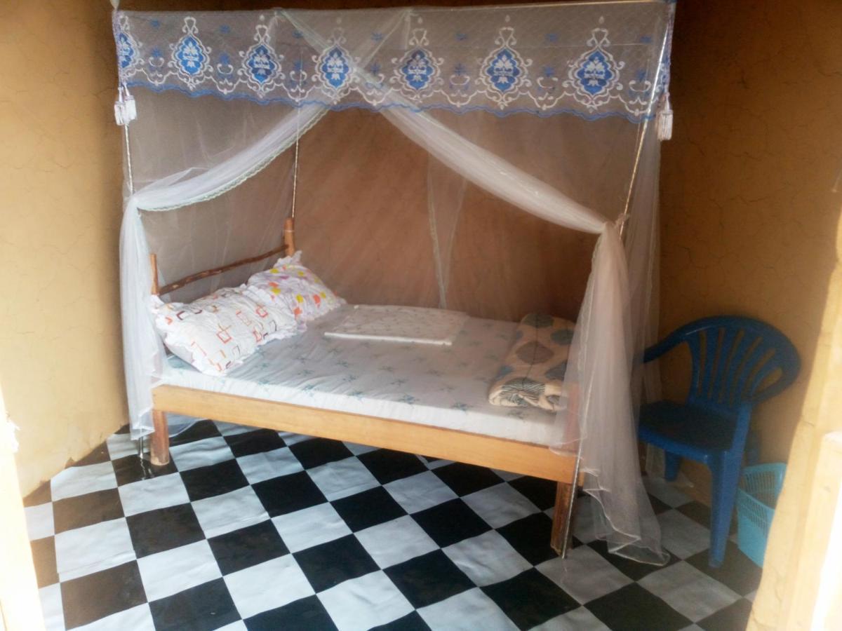 Mbunga Community Tourism Campsite Касесе Экстерьер фото